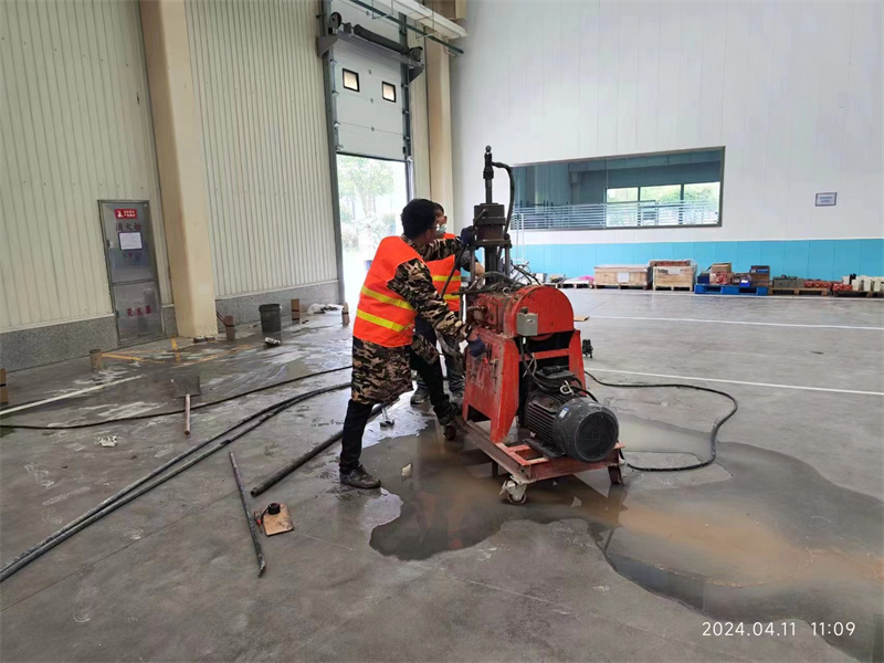 渭城厂房地面下沉塌陷注浆加固施工